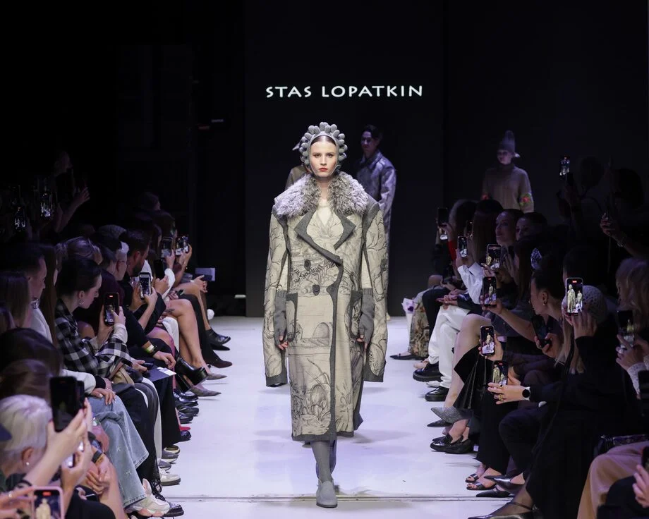 ГигаЧат вошёл в мир высокой моды: ИИ-помощник стал экспертом в фешен-индустрии